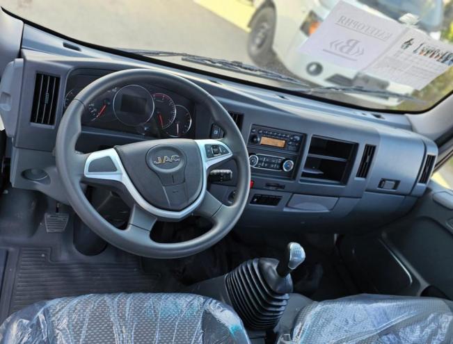 Бортовой грузовой JAC 56