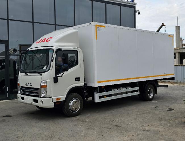 N120 Изотермический фургон
